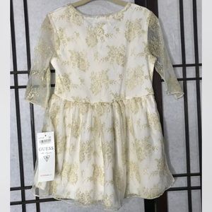 Girls dress size 5-6